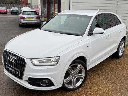 AUDI Q3 2.0 TDI S line Plus