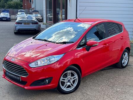 FORD FIESTA 1.0 T EcoBoost Zetec